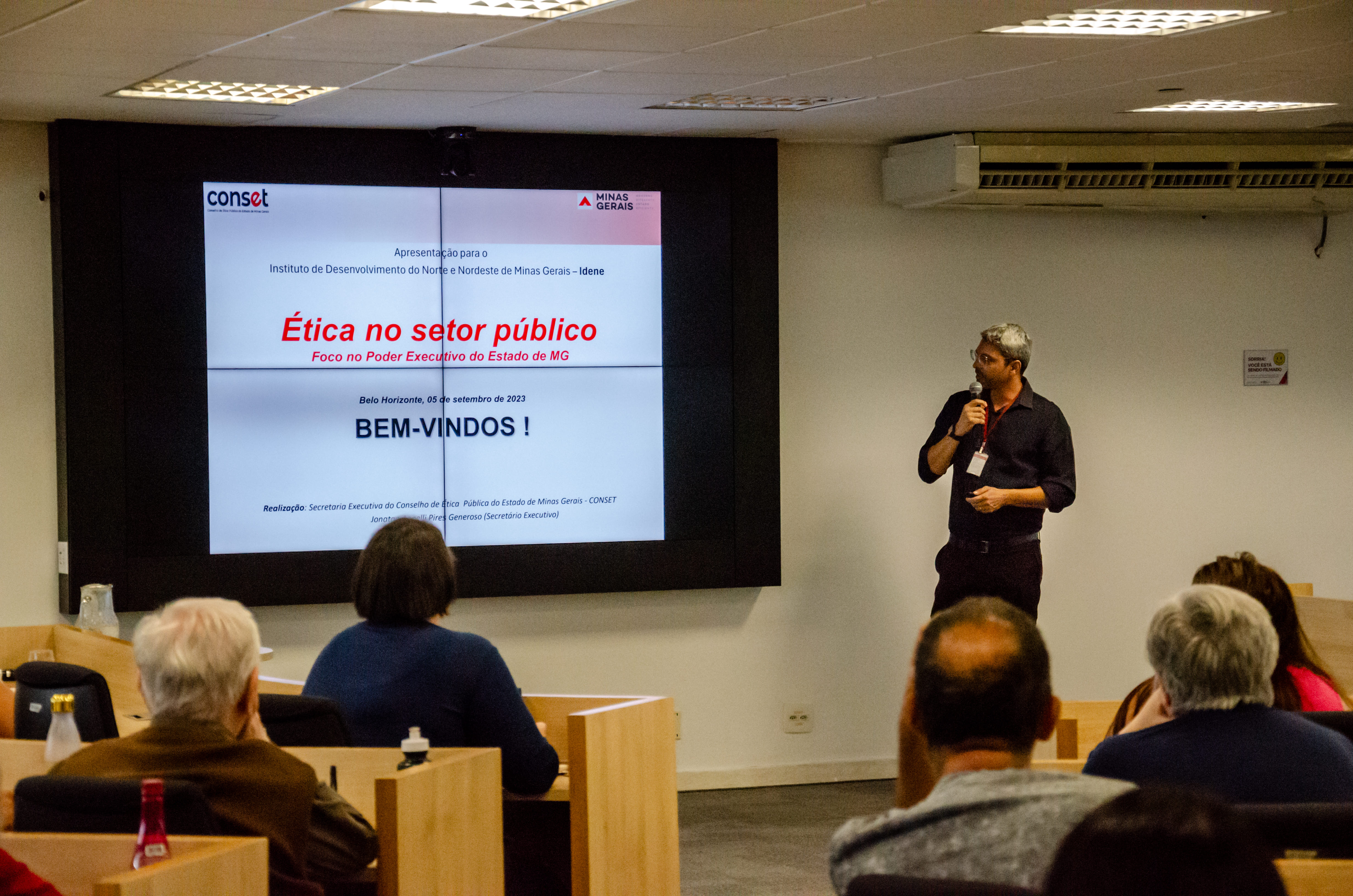 Ética no Serviço Público foi tema de capacitação no IDENE/MG